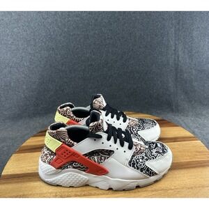 Nike Huarache Grade School Size 7Y Summit White Doodle DV2243-100